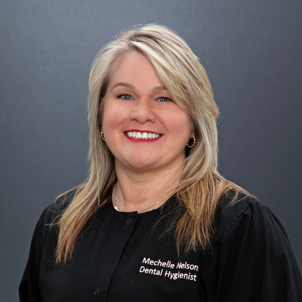 Dental Hygienist, Mechelle's Headshot
